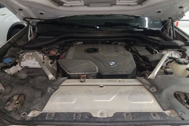 宝马X3 2020款 xDrive28i 豪华套装机舱底盘24