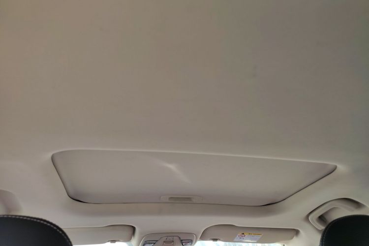 吉利汽车 远景X3 2020款 1.5L CVT尊贵型局部细节22