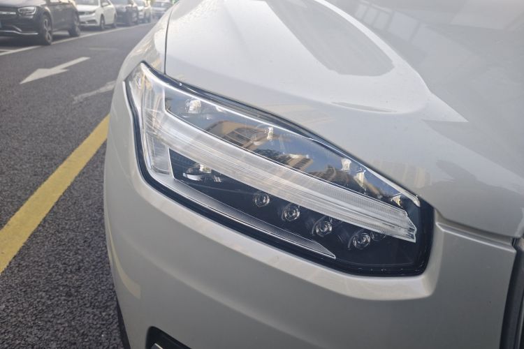 沃尔沃XC90 2020款 T5 智行豪华版 7座车身外观8