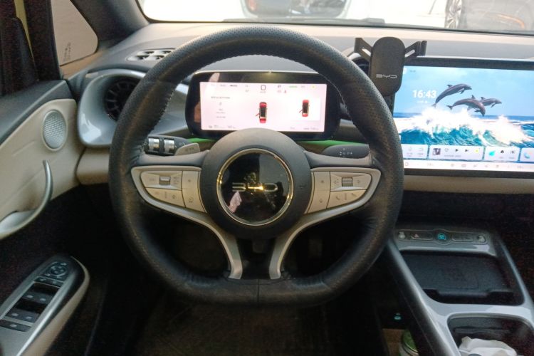 比亚迪 海豚 2025款 智驾版 410km 时尚版中控内饰13