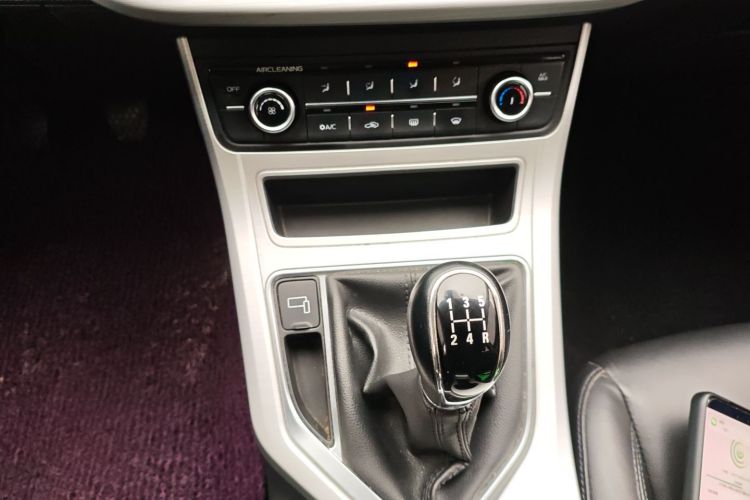 吉利汽车 远景 2018款 1.5L 手动幸福版局部细节18