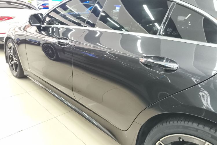 奔驰CLS 2023款 CLS 300 豪华型车身外观4