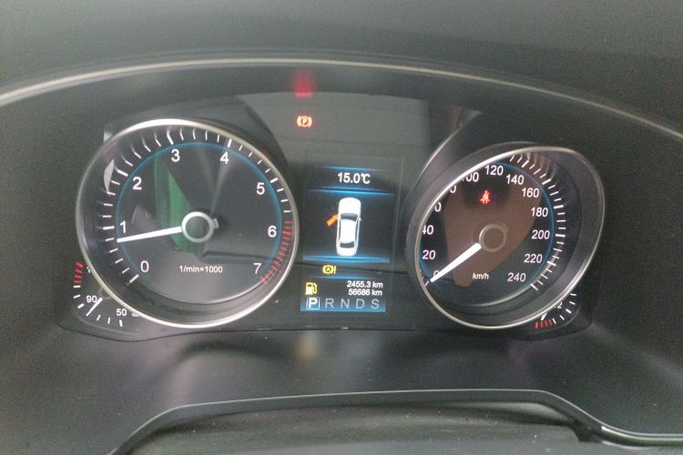 红旗H7 2021款 1.8T 舒适版中控内饰14