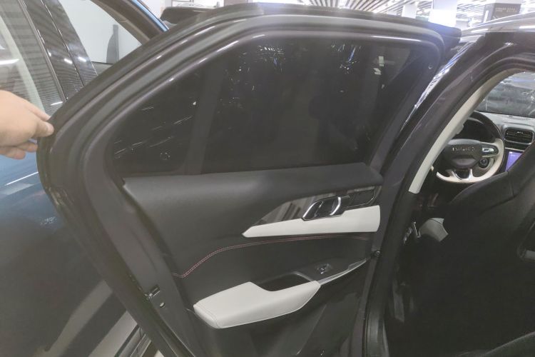 领克02 2022款 2.0TD DCT耀Pro中控内饰49