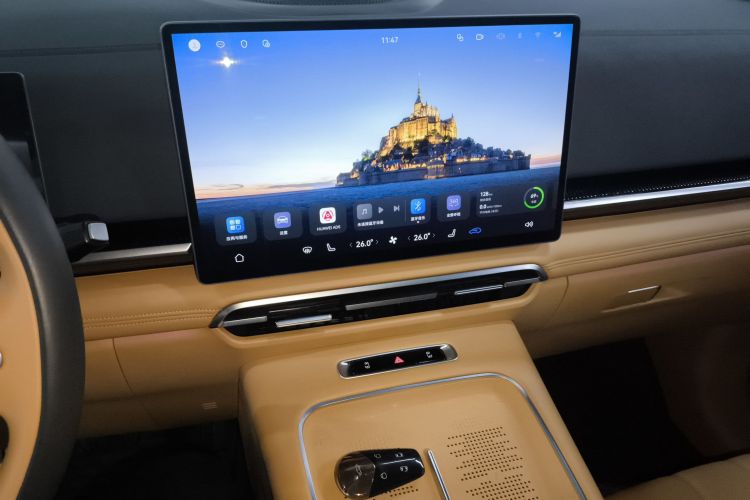 岚图汽车 岚图梦想家 2025款 PHEV 四驱旗舰乾崑版局部细节16