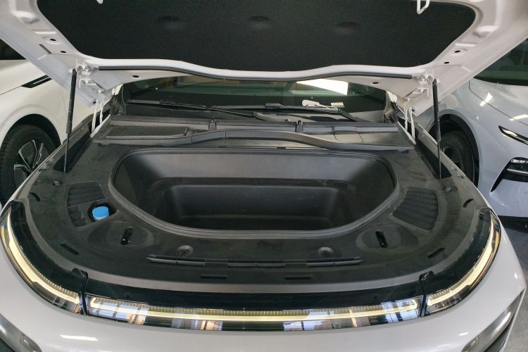 小鹏G9 2024款 702 Pro局部细节24