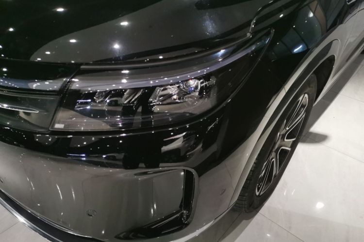 鸿蒙智行 问界M7 2024款 1.5T 智驾四驱Ultra版 5座局部细节36