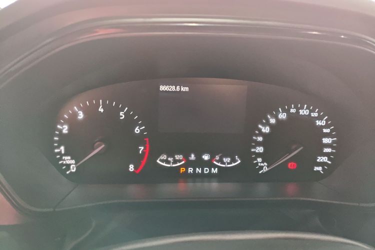 福特 福克斯 2020款 三厢 EcoBoost 180 自动ST Line中控内饰14