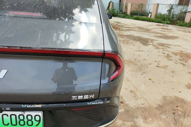 五菱汽车 五菱星光 2023款 150 进阶版车身外观9