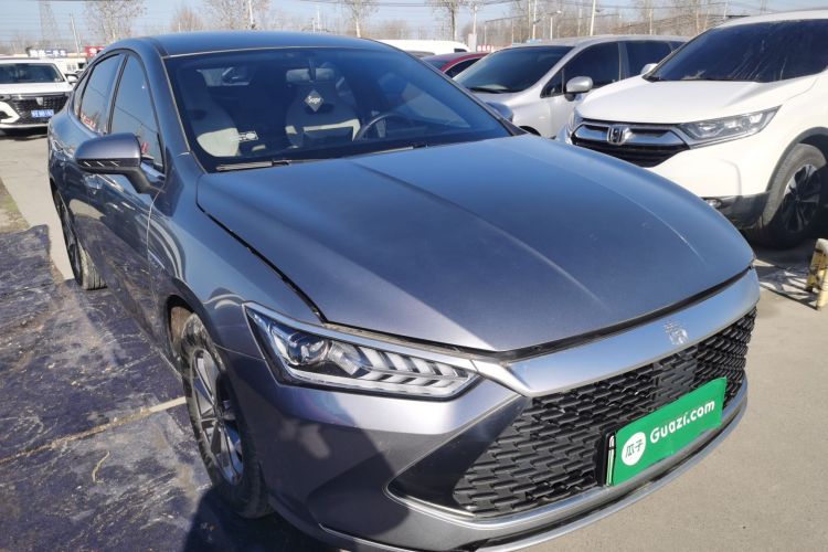 比亚迪 秦PLUS 2024款 荣耀版 DM-i 55KM领先型车身外观3