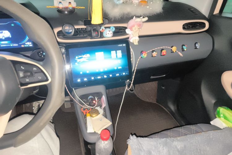 零跑汽车 零跑T03 2021款 400舒享版中控内饰16