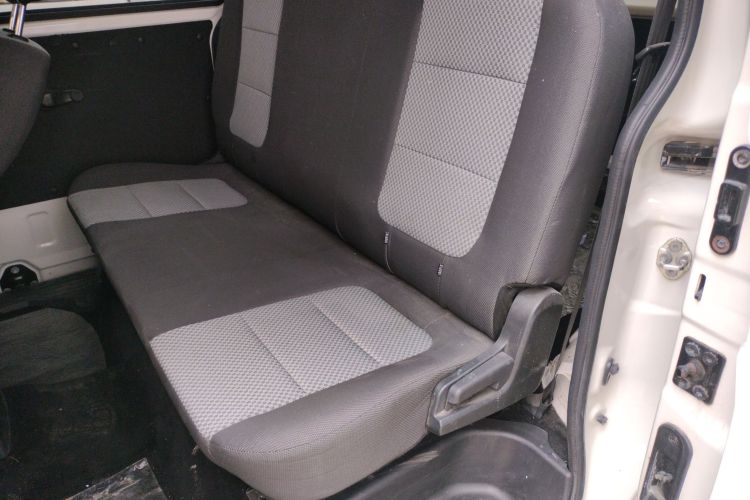 长安凯程 2021款 1.5L欧诺S智享版双蒸空调客车JL473QG中控内饰21