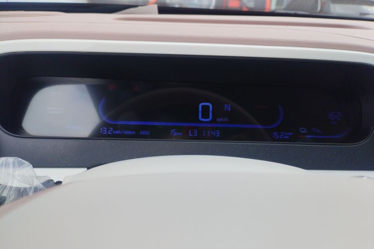 吉利银河 熊猫 2025款 210km 元气熊中控内饰14