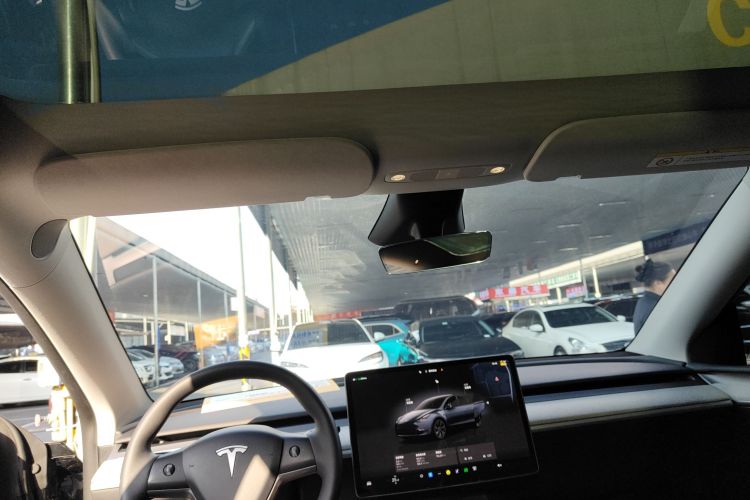 特斯拉 Model Y 2024款 后轮驱动版局部细节22