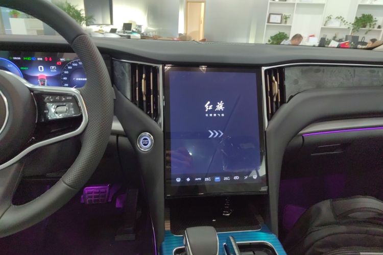 红旗HS7 PHEV 2024款 2.0T PHEV 四驱旗畅版 6座局部细节16