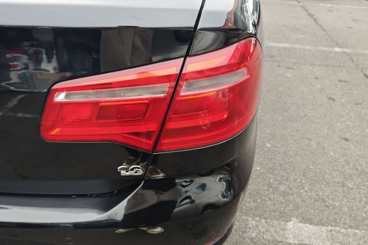 大众 宝来 2015款 质惠版 1.6L 自动舒适型车身外观9