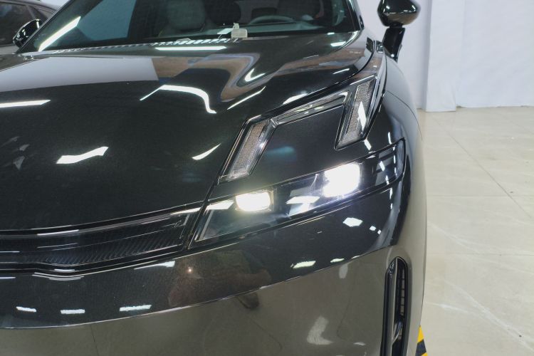 领克08 EM-P 2023款 220km 四驱性能Halo局部细节36