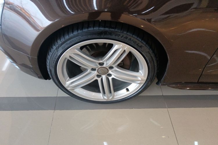 奥迪A5 2014款 Coupe 45 TFSI风尚版车身外观6007