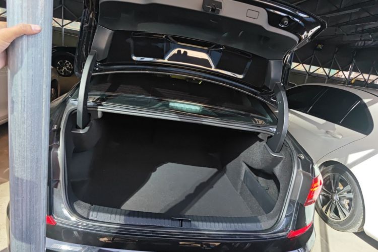 大众 帕萨特 2025款 出众款 380TSI 星空龙腾版局部细节23