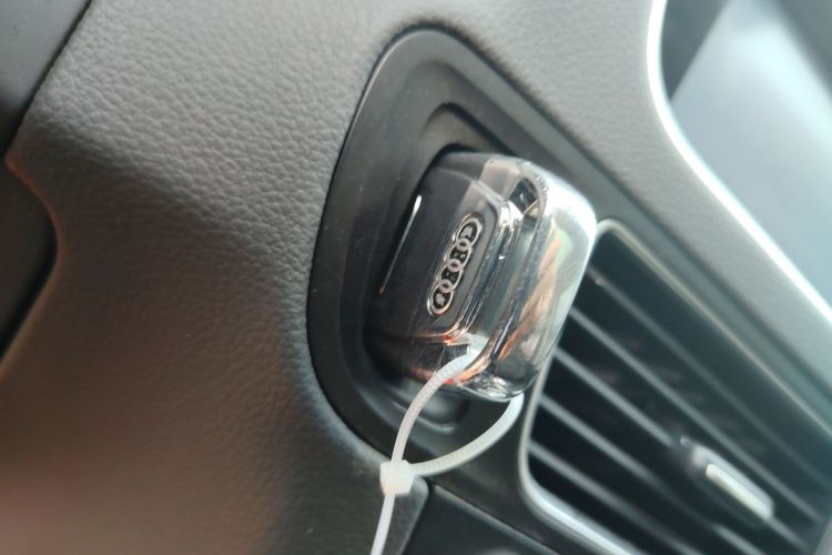 奥迪Q5 2016款 40 TFSI 进取型中控内饰7001