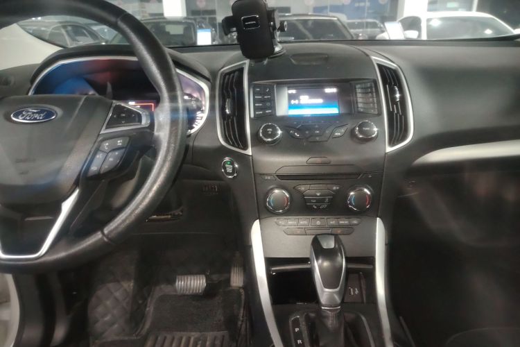 福特 锐界 2018款 改款 EcoBoost 245 两驱铂锐型 5座 国V局部细节16