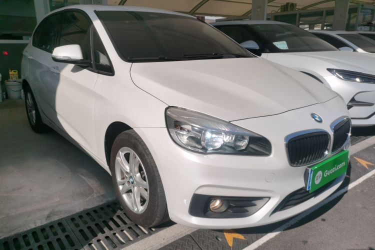 宝马2系旅行车(进口) 2015款 218i 领先型车身外观3