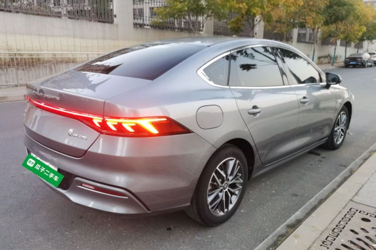 比亚迪 秦PLUS 2021款 DM-i 55KM 旗舰型车身外观6005