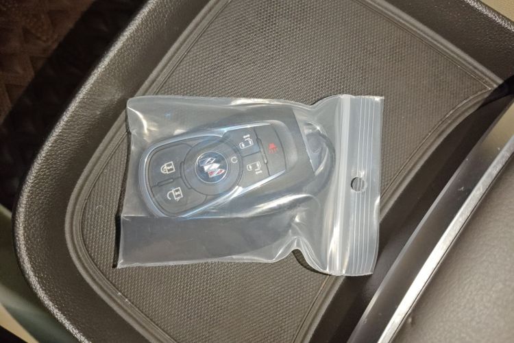 别克GL8 2023款 ES陆尊 尊享型中控内饰7001