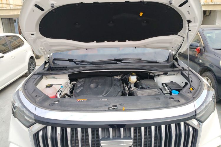 吉利汽车 豪越L 2024款 2.0T DCT旗舰型机舱底盘24