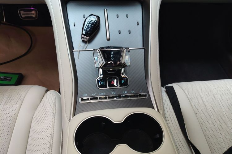 腾势Z9GT 2024款 630四驱Pro版局部细节18