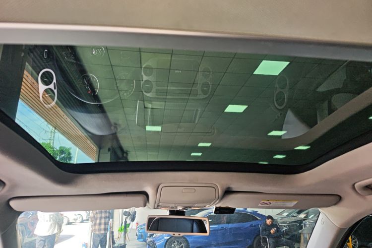 大众 途观 2016款 300TSI 自动两驱豪华版局部细节22