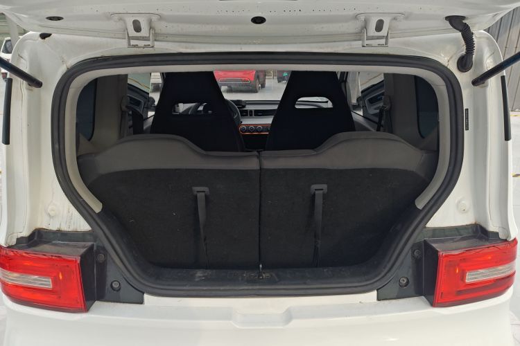 五菱汽车 宏光MINIEV 2020款 自在款 磷酸铁锂机舱底盘23