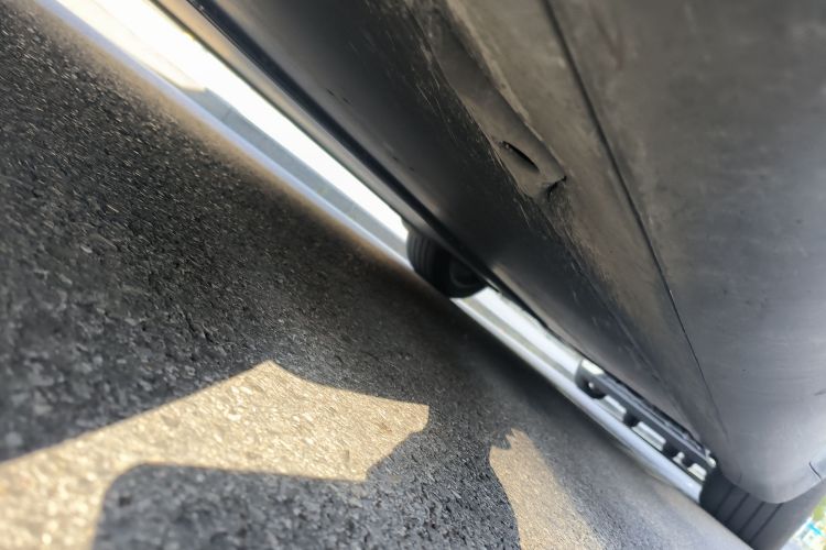 特斯拉 Model Y 2023款 后轮驱动版局部细节9004