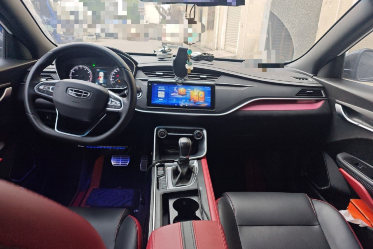 吉利汽车 缤瑞 2021款 1.4T CVT F-运动版中控内饰7002