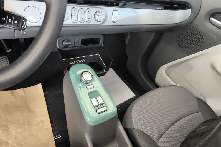 长安启源 长安Lumin 2024款 130km 清悦款中控内饰18