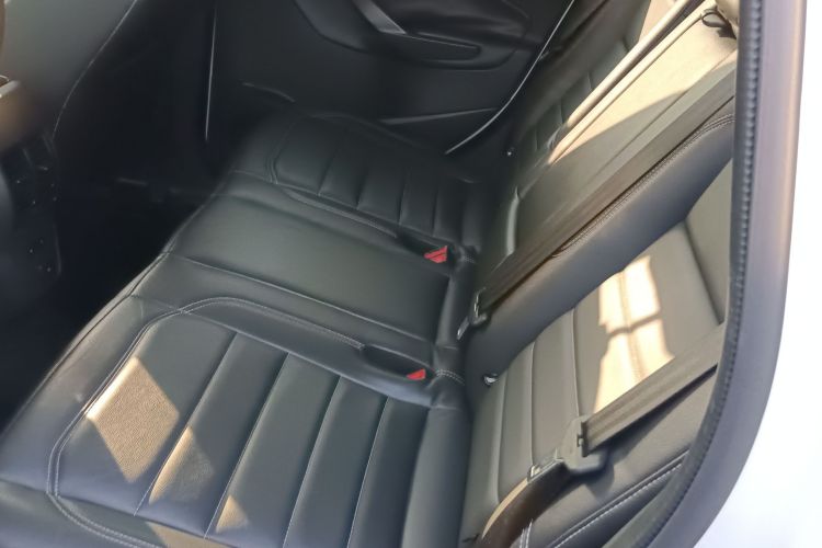 福特 翼虎 2018款 EcoBoost 180 两驱铂翼型中控内饰7004