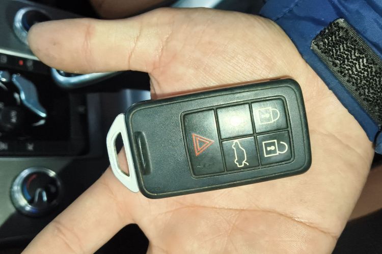 沃尔沃S60 2017款 S60L T4 智远版中控内饰7001