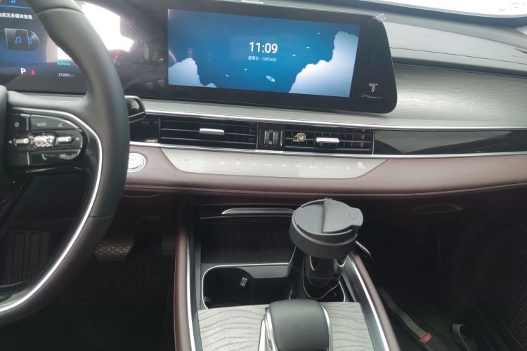 奇瑞 瑞虎8 PRO 2022款 390T 两驱浩瀚版 5座中控内饰16