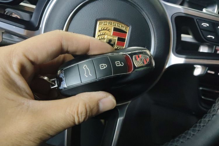 保时捷 2021款 Macan 2.0T中控内饰11