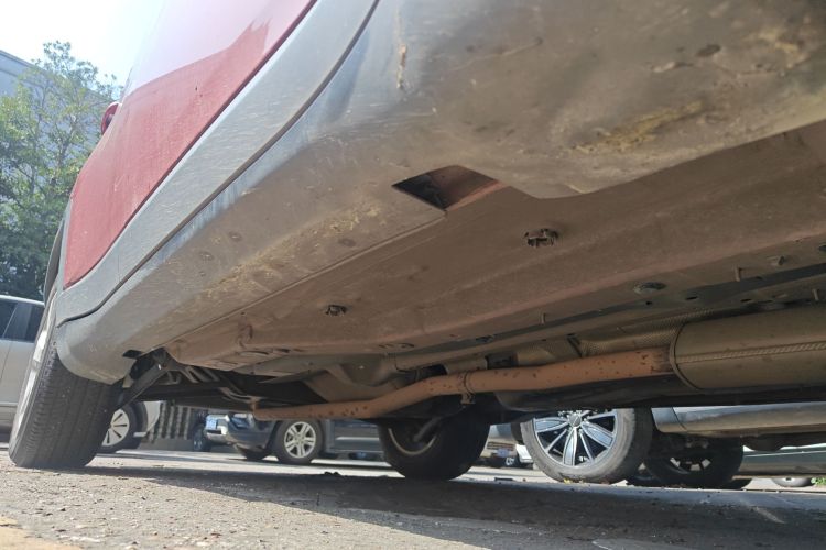 Jeep 指南者 2017款 200T 自动家享版局部细节9001