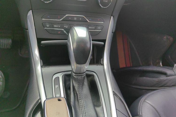 福特 锐界 2018款 EcoBoost 245 两驱豪锐型 7座 国V中控内饰18