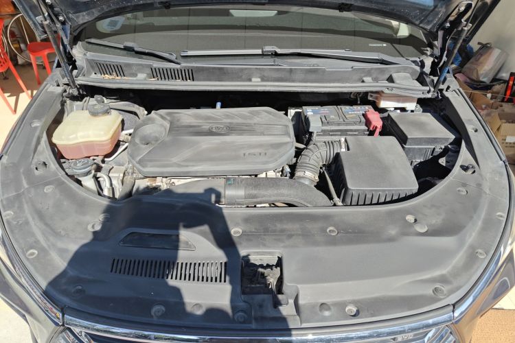 比亚迪 宋MAX 2019款 1.5T 自动智联睿逸天窗型 7座 国VI局部细节24