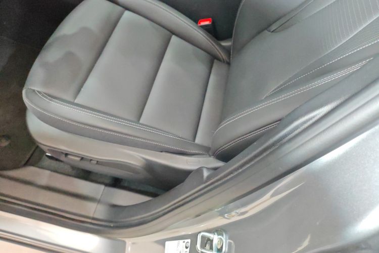 别克 昂科威 2025款 25T 进享白金版中控内饰19