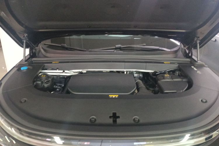 理想汽车 理想L6 2024款 Max机舱底盘24