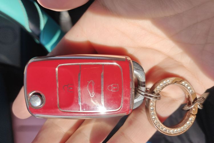 长安启源 长安Lumin 2022款 210km 香甜款中控内饰11