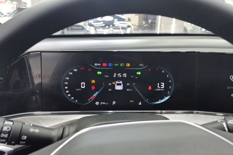 长安 逸动 2023款 畅享版 PLUS 蓝鲸NE 1.4T GDI DCT尊贵版局部细节14