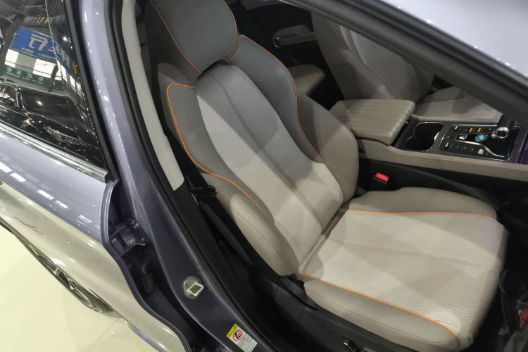 比亚迪 元PLUS 2023款 冠军版 510KM 超越型局部细节41