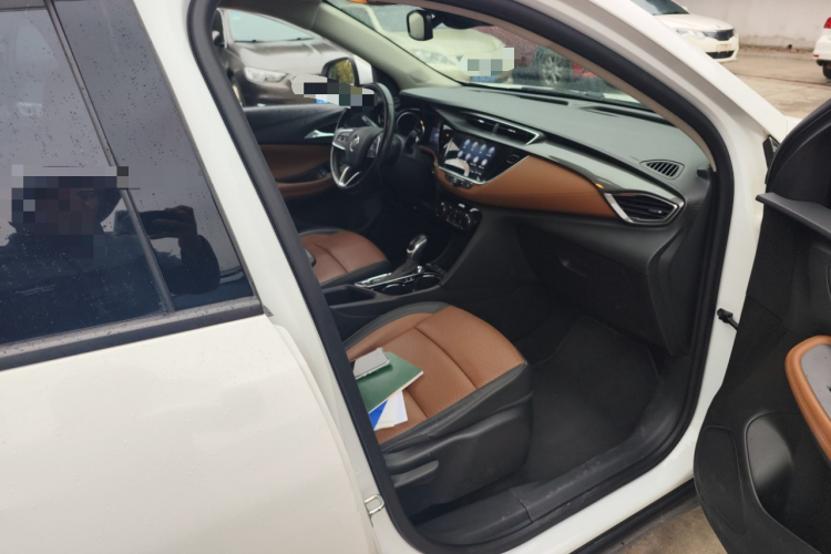 别克 昂科拉GX 2020款 20T CVT两驱旗舰型局部细节9005