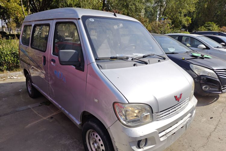 五菱汽车 五菱之光 2015款 1.2L 实用型LSI车身外观6002