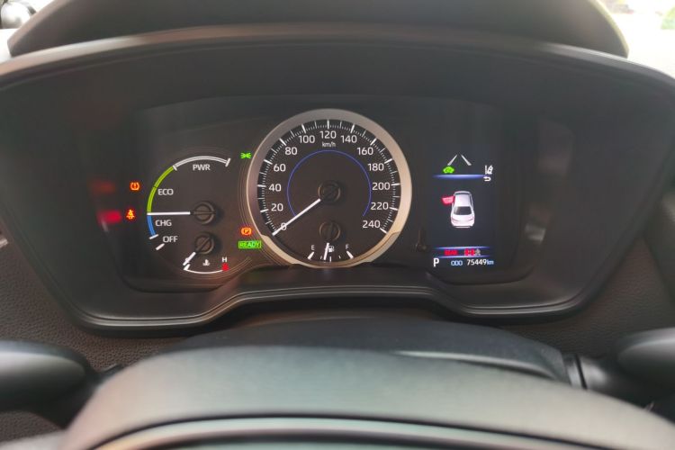 丰田 雷凌 2021款 双擎 1.8H E-CVT豪华版局部细节14